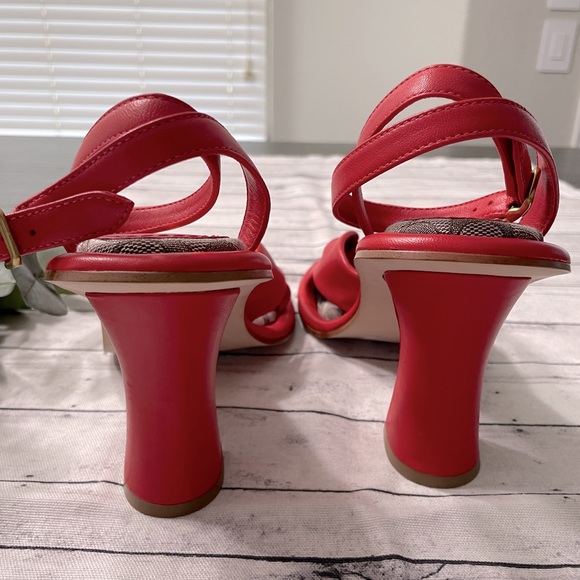 COACH
Quincey Signature Logo Ankle
Strap Dress Sandals - Picture 5 of 8